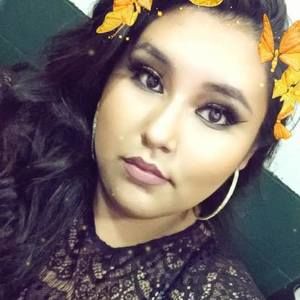 Meet your Posher, Reyna